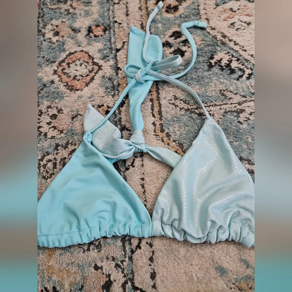 Dippin' Daisy's bikini. Two toned blue. Size Xs/small - Picture 4 of 9